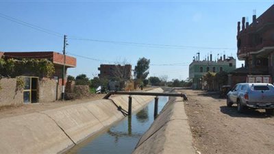 محافظ القليوبية يتفقد المشروع القومي لتبطين الترع بطوخ وشبين القناطر