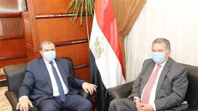 وزيرا القوى العاملة وقطاع الأعمال العام يبحثان بعض  الملفات  المشتركة