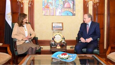 وزيرة الهجرة تستقبل سفير الاتحاد الأوروبي بالقاهرة