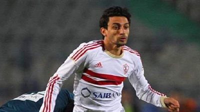 أيمن حفني يؤدي تدريبات تأهيلية في الزمالك