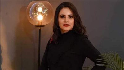 هل تستعد هدير عبد الناصر لعمل فني جديد؟