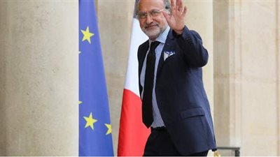 ملياردير ونجل صاحب شركة مقاتلات 