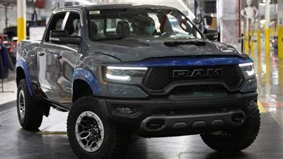 84 ساعة أسبوعيا.. ستيلانتس تفرض ساعات عمل جائرة لسرعة تسليم رام 1500