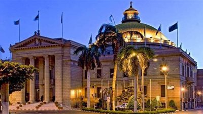 طوارئ داخل جامعة القاهرة.. أكبر منصة دراسة للتعليم عن بعد في الفصل الدراسي الثاني.. وتوزيع 20 ألف تابلت على الطلاب