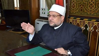 الأوقاف توزع إقرار مكافأة التميز العلمي على المديريات | مستند