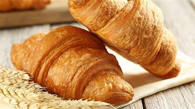 طريقة عمل المولتو والكرواسون في البيت بأقل التكاليف | فيديو