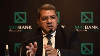 ميد بنك: نستهدف الوصول بحجم الودائع إلى 60 مليار جنيه بنهاية 2025