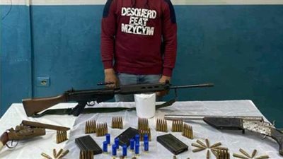 ضبط عاطل يدير وكرا للإتجار بالأسلحة النارية في العياط