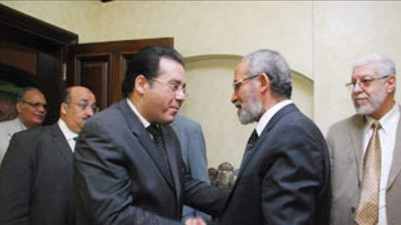 أيمن نور والإخوان