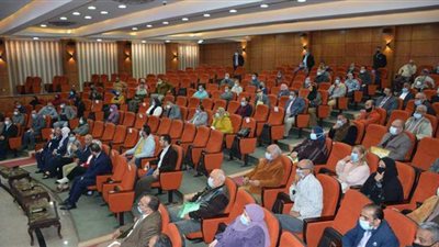 جلسة الحوار المجتمعي مع سكان عمارات الجلاء وبحضور نواب الدقهلية