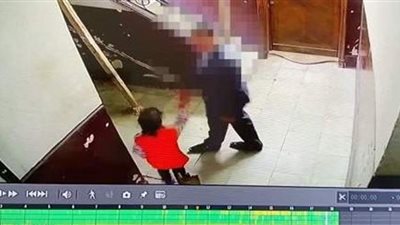 الأمن يفحص فيديو محاولة اغتصاب طفلة داخل عقار بالمعادي