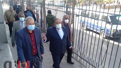 رئيس جامعة حلوان: تخصيص ٢٤ بوابة خلال امتحانات الفصل الدراسي الأول