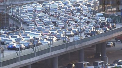 زحام مروري بشوارع القاهرة والجيزة والكورنيش والأوتوستراد