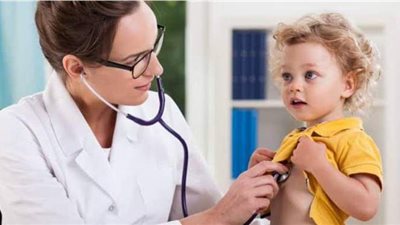 كل ما تريد معرفته عن التهاب السحايا عند الأطفال وتطعيمات المدارس