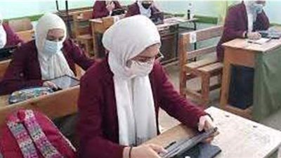 40649 طالبا في امتحان الصف الثاني الثانوي بالإسكندرية