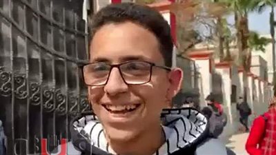 طالب ثانية ثانوي: 