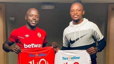 والتر بواليا يزور فريق ناكانا ريد ديفيلز الزامبي قبل مواجهة بيراميدز