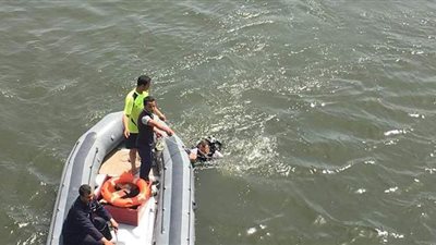 مصرع محاسب في انقلاب سيارة بترعة في الدقهلية