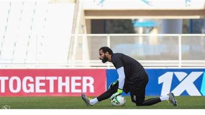 تدريبات شاقة لحراس الزمالك
