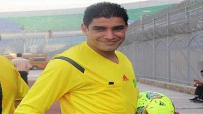 إبراهيم نور الدين حكماً لمباراة الأهلي والإسماعيلي غداً