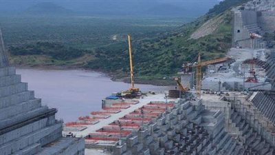 سفير إثيوبيا بالسودان: ندعم الحل السلمي لإنهاء أزمة سد النهضة