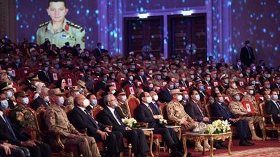 مستجدات تطوير القرى.. السيسي: تنمية الريف في 3 سنوات لتغيير حياة الناس وتحسينها