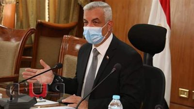 رئيس جامعة المنوفية يلتقى وكيل وزارة الري لبحث المشروعات التنموية