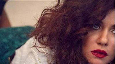 بعد تجاوزها المرحلة الأخطر من كورونا.. تطورات الحالة الصحية لـ غادة عادل