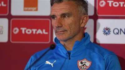 كواليس مفاوضات الزمالك مع كارتيرون.. وحقيقة تكفل النادي بالشرط الجزائي