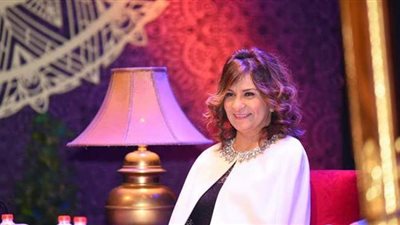 نبيلة مكرم تشيد بدور الأمهات في التوعية بمخاطر الهجرة غير الشرعية