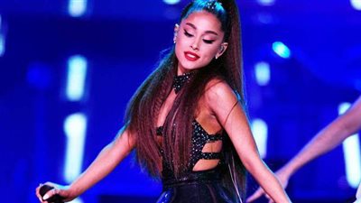 مشروع غنائي جديد يجمع بين أريانا جراندي وديمي لوفاتو | صور