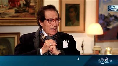 لأول مرة.. فاروق حسني يكشف تعليق مبارك على سجن إبراهيم عيسى | فيديو