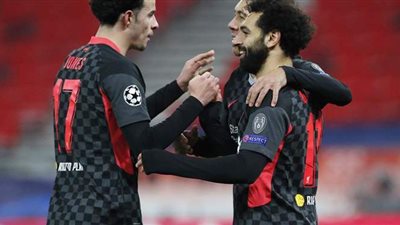 محمد صلاح يسجل في فوز ليفربول على لايبزيج والتأهل لربع نهائي دوري الأبطال