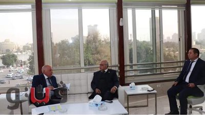 نقيب المعلمين ورئيس 