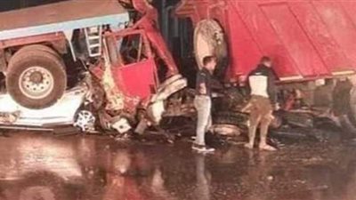 سيارته تهشمت.. نجاة نجم الزمالك السابق من الموت المحقق في حادث مروع | صور