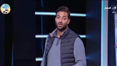 ميدو يهاجم إدارة الزمالك بسبب كارتيرون: لو مكانكم مش هبص في وشه بعد اللي عمله