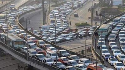 كثافات مرورية عالية بكوبرى 15 مايو | فيديو