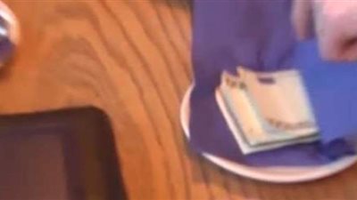 ضبط مصري عرض رشوة على الأمن الروسي لهذا السبب | فيديو