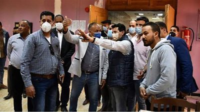 وزير الرياضة يتفقد مركز التعليم المدني ومركز شباب الطود بالأقصر