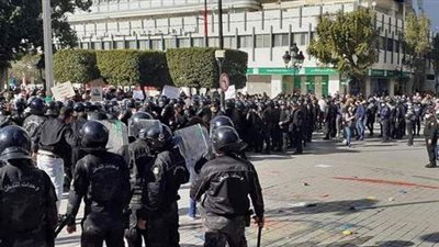 تونس تحقق في التحرش بصحفيات خلال مسيرات النهضة الإخوانية