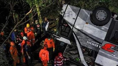 شيخ الأزهر يعزي إندونيسيا في ضحايا حادث الحافلة المدرسية بجزيرة جاوة