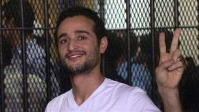 مصدر أمني يرد على مزاعم أسرة أحمد دومة