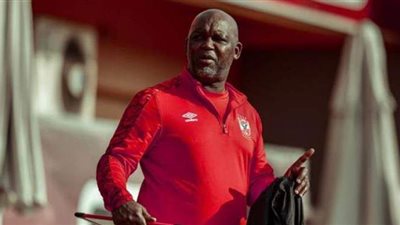 موسيماني يطالب لاعبي الأهلي بإغلاق صفحة الدوري والتركيز في مواجهة فيتا كلوب