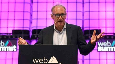 مخترع شبكة الويب العالمية: هيمنة عمالقة الإنترنت بدعة ويجب أن تنتهي