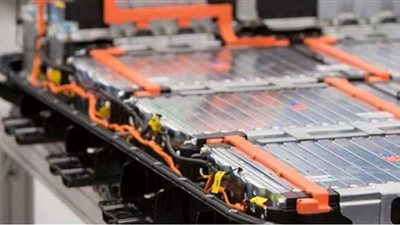 إل جي تخطط لبناء خلايا بطاريات لسيارات تيسلا بأمريكا في 2023