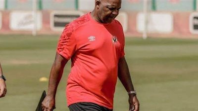 موسيمانى يجتمع مع طبيب الأهلي للاطمئنان على حالة المصابين