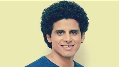 حمدي الميرغني يشوق جمهوره بالبوستر الدعائي لفيلمه الجديد 