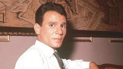 ورثة عبد الحليم حافظ يرفضون حفل الهولوجرام للعندليب | فيديو