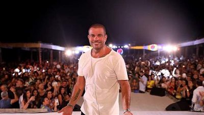 نشرة أخبار فيتو وأبرزها: سقوط عمرو دياب على المسرح.. وارتفاع وفيات كورونا