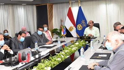 بطول 283.5 كيلو.. إنشاء خط سكك الحديدية من أسوان لأبو سمبل | صور